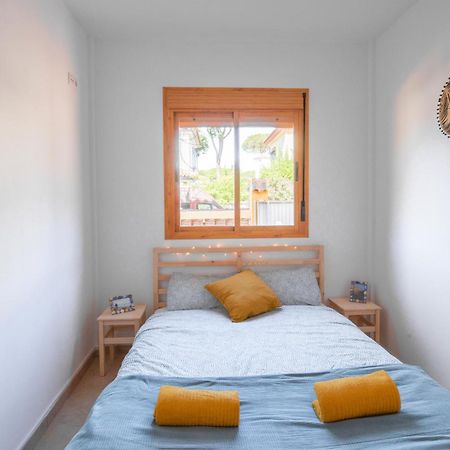 Namawa Surfhouse Hostel Chiclana de la Frontera Buitenkant foto