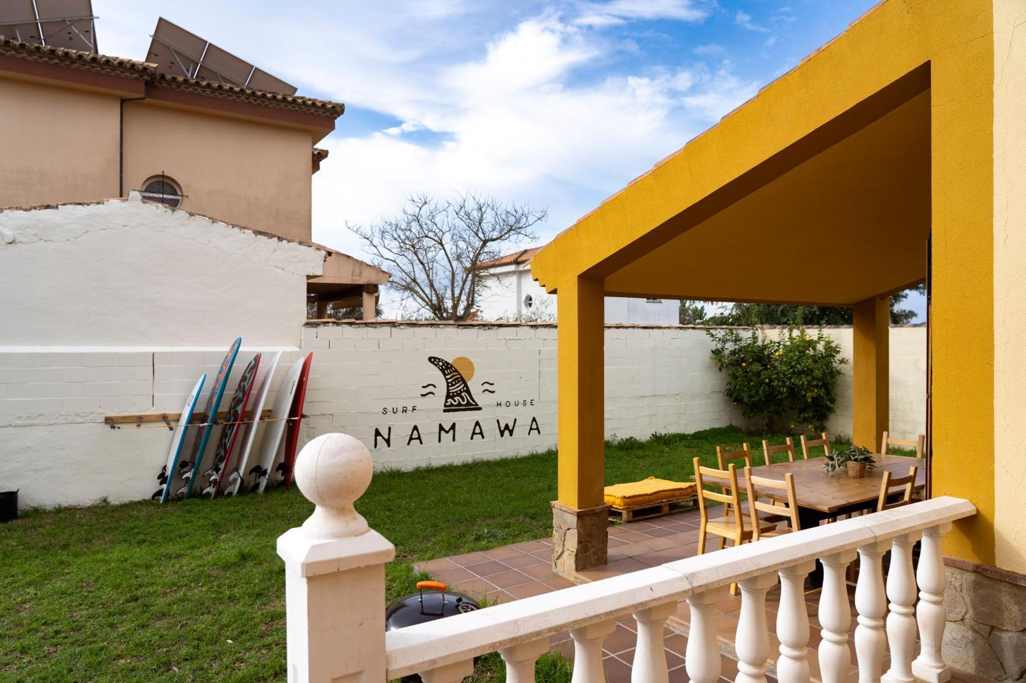 Namawa Surfhouse Hostel Chiclana de la Frontera Buitenkant foto