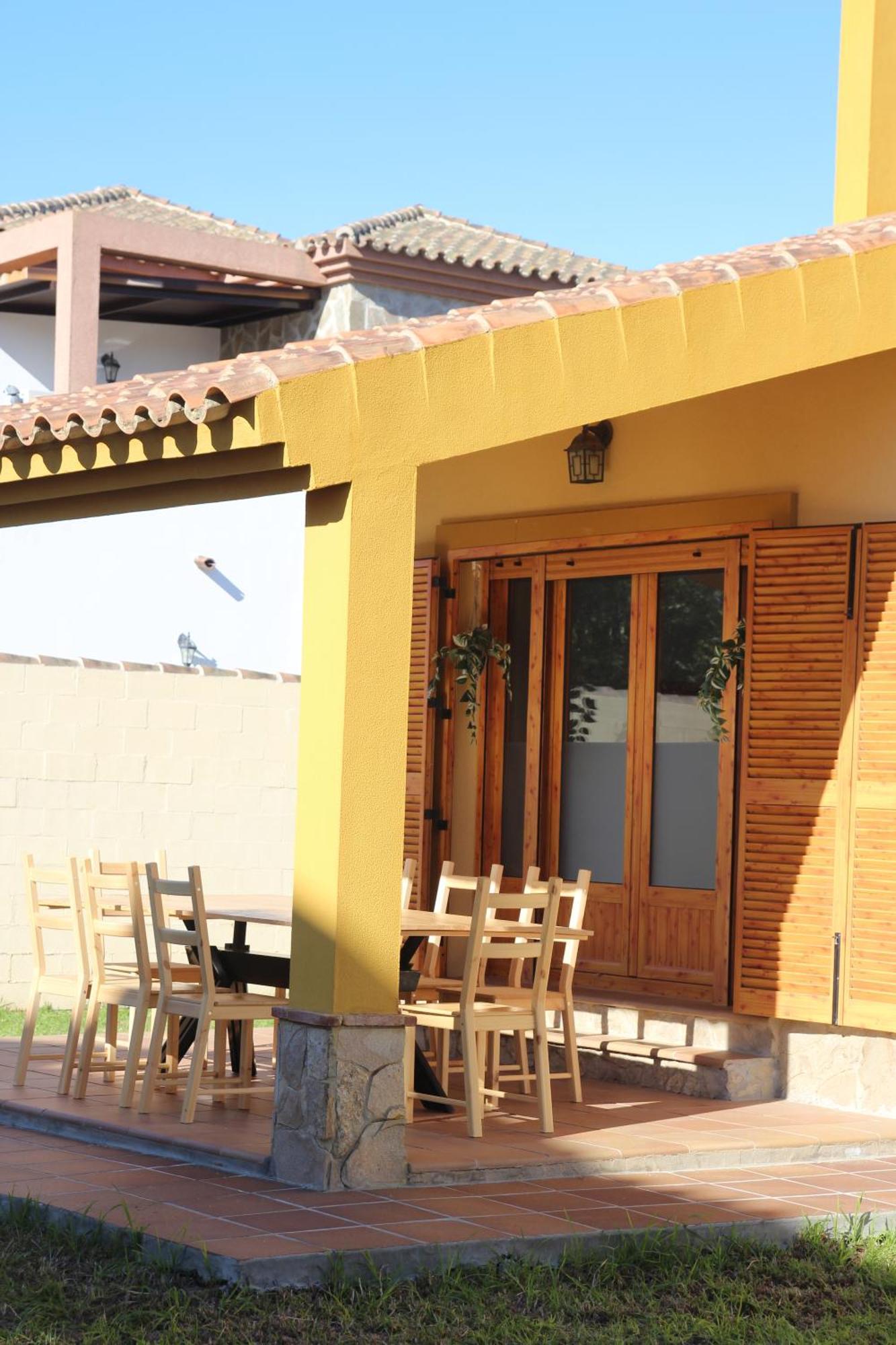 Namawa Surfhouse Hostel Chiclana de la Frontera Buitenkant foto